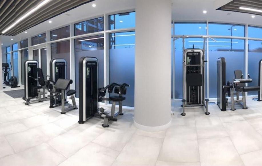 Berks Luxury Serviced Apartments , Free Parking, Free Gym And Free Wifi Bracknell Ngoại thất bức ảnh